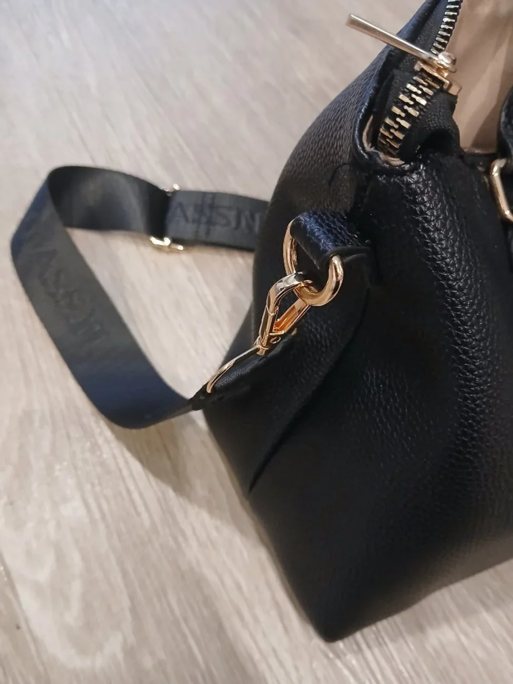 NEW GREAT BLACK US POLO ASSN. SATCHEL!!!